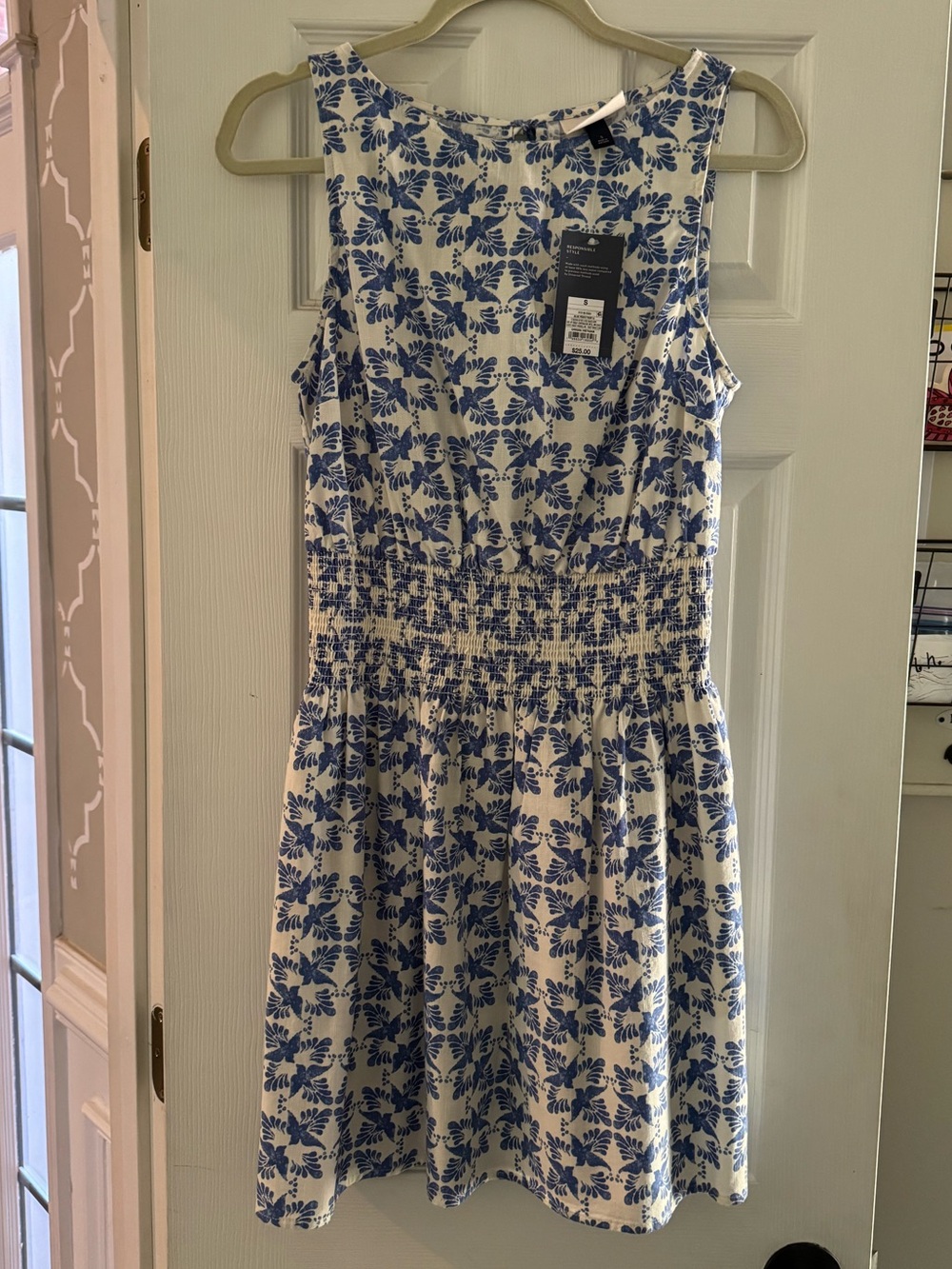 Universal Thread White & Blue Floral Smocked Midi Dress